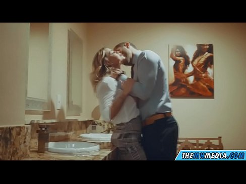 ❤️ Kad te prsata plavuša zavede u javnom zahodu Jebanje kod nas hr.pornoincest.ru ❌❤